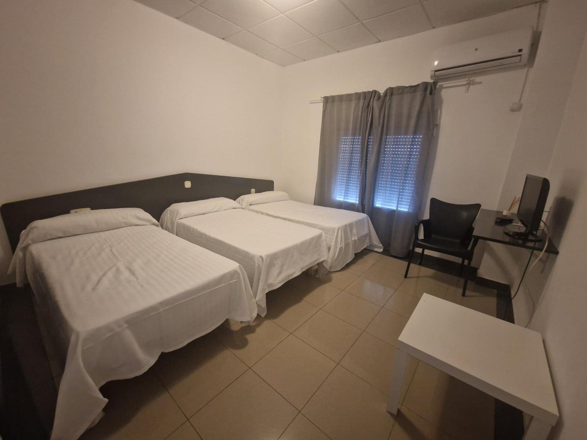 Hotel De Castrillo Lisboa Castrillo de la Guareña Extérieur photo